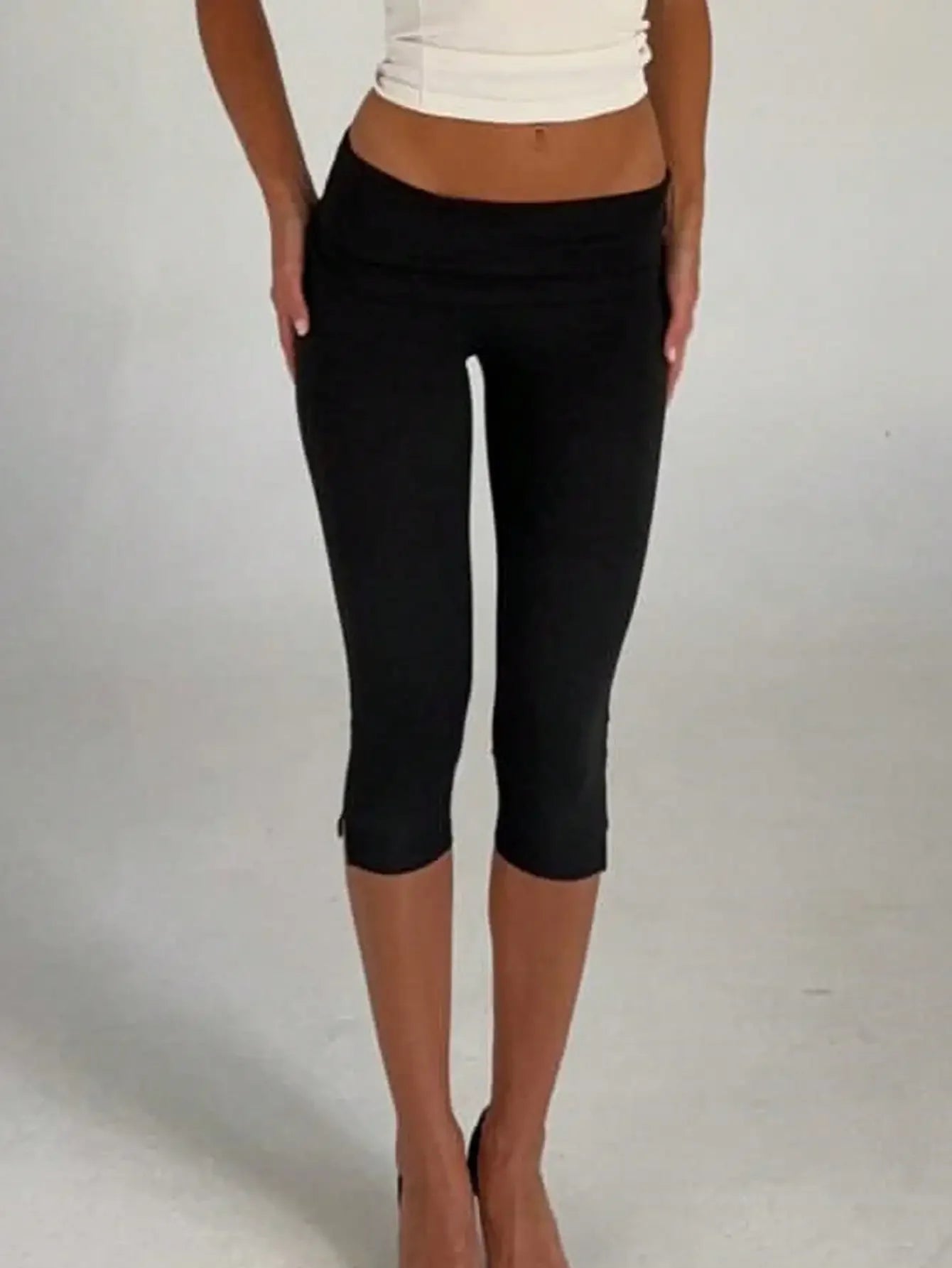 Y2K Low Waist Capri Leggings With Fold Over Split Hem