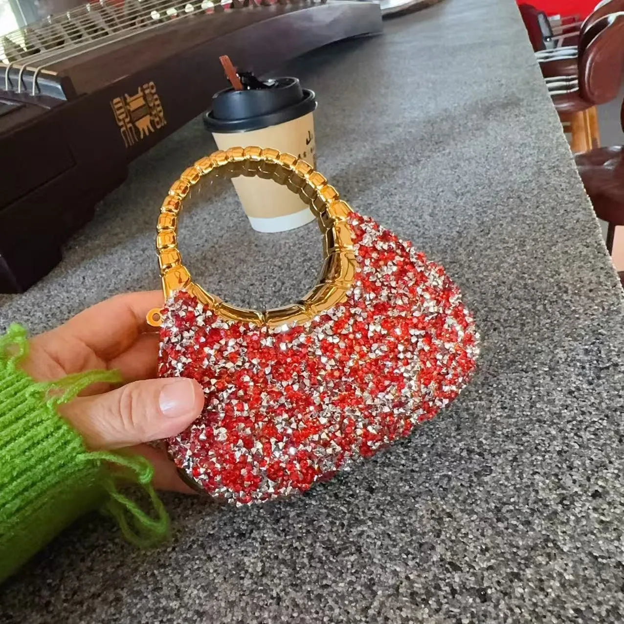 Luxury Brand Mini Heart Sh Sequined Acrylic Clutch Bag