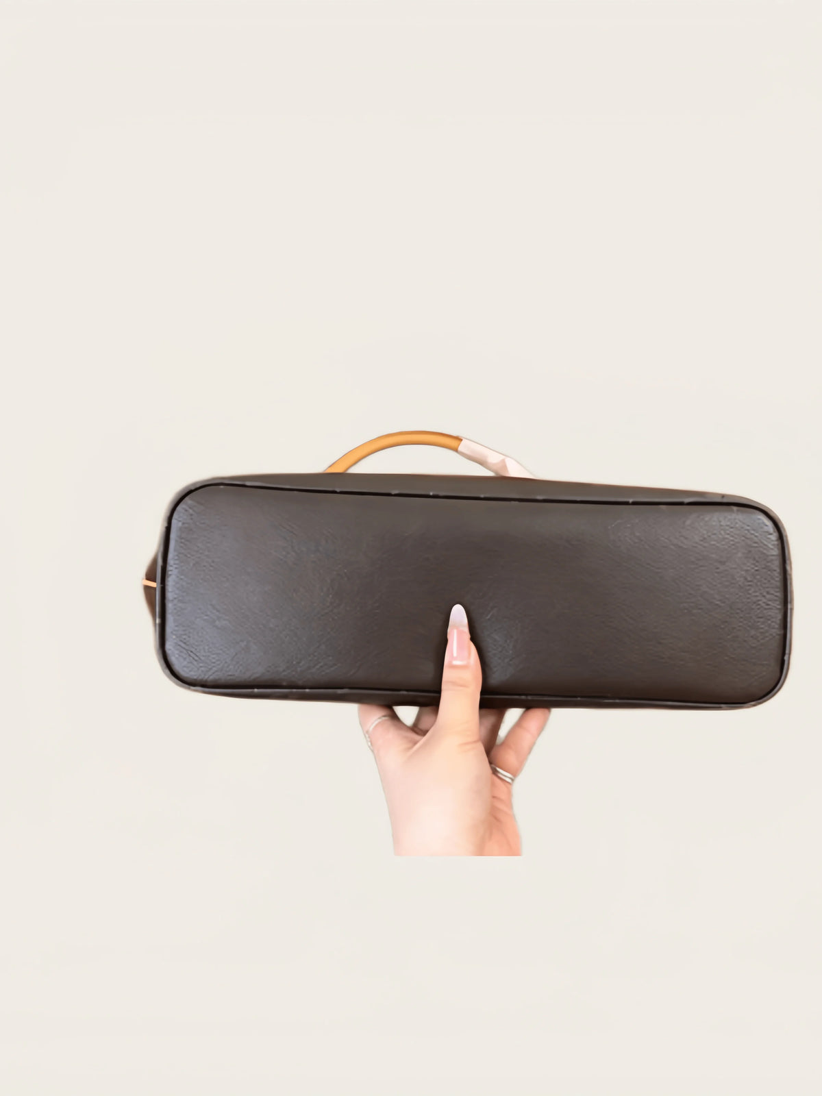 Oversized Square Messenger Bag For Women With Magnetic Buckle