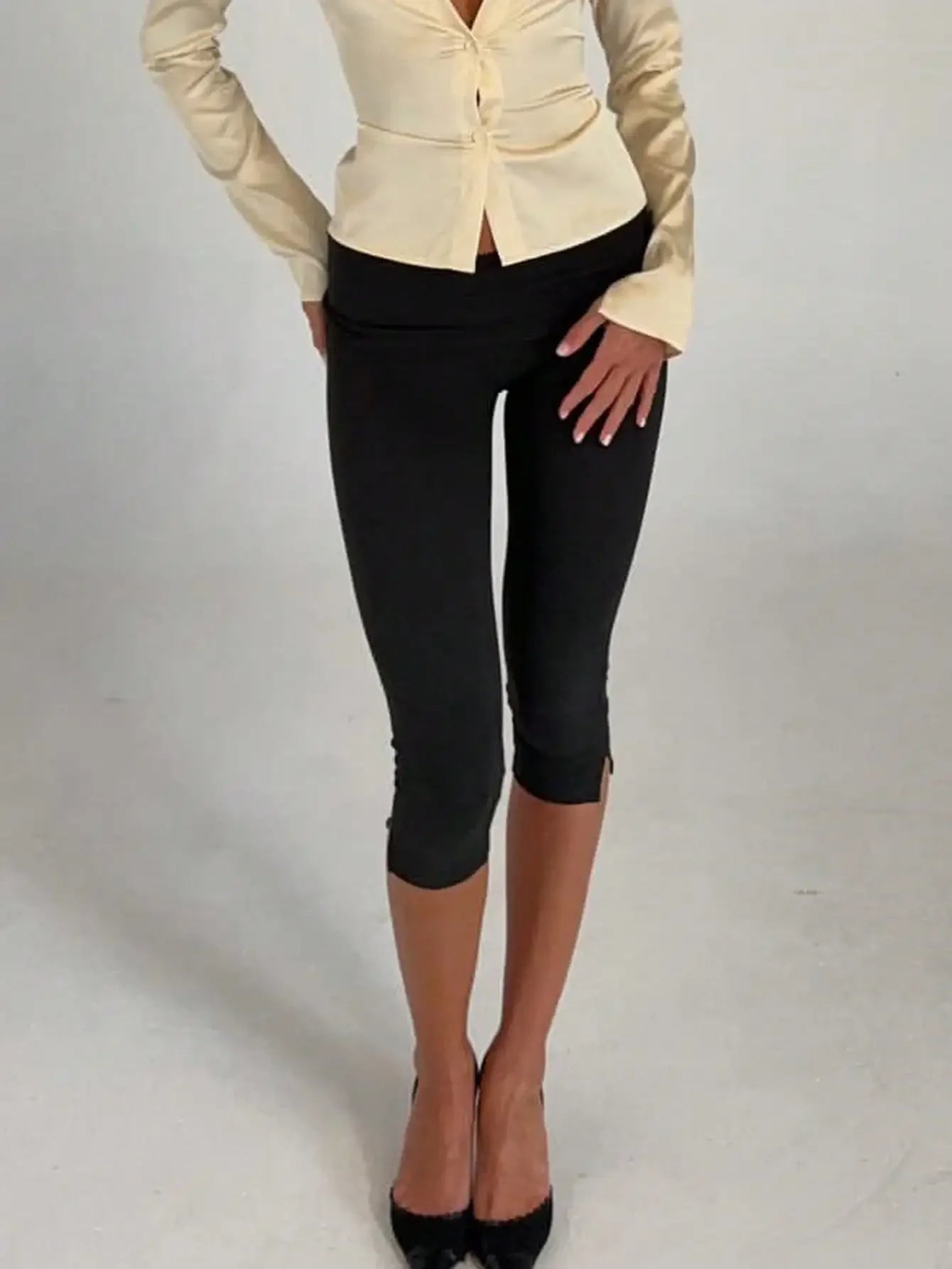 Y2K Low Waist Capri Leggings With Fold Over Split Hem