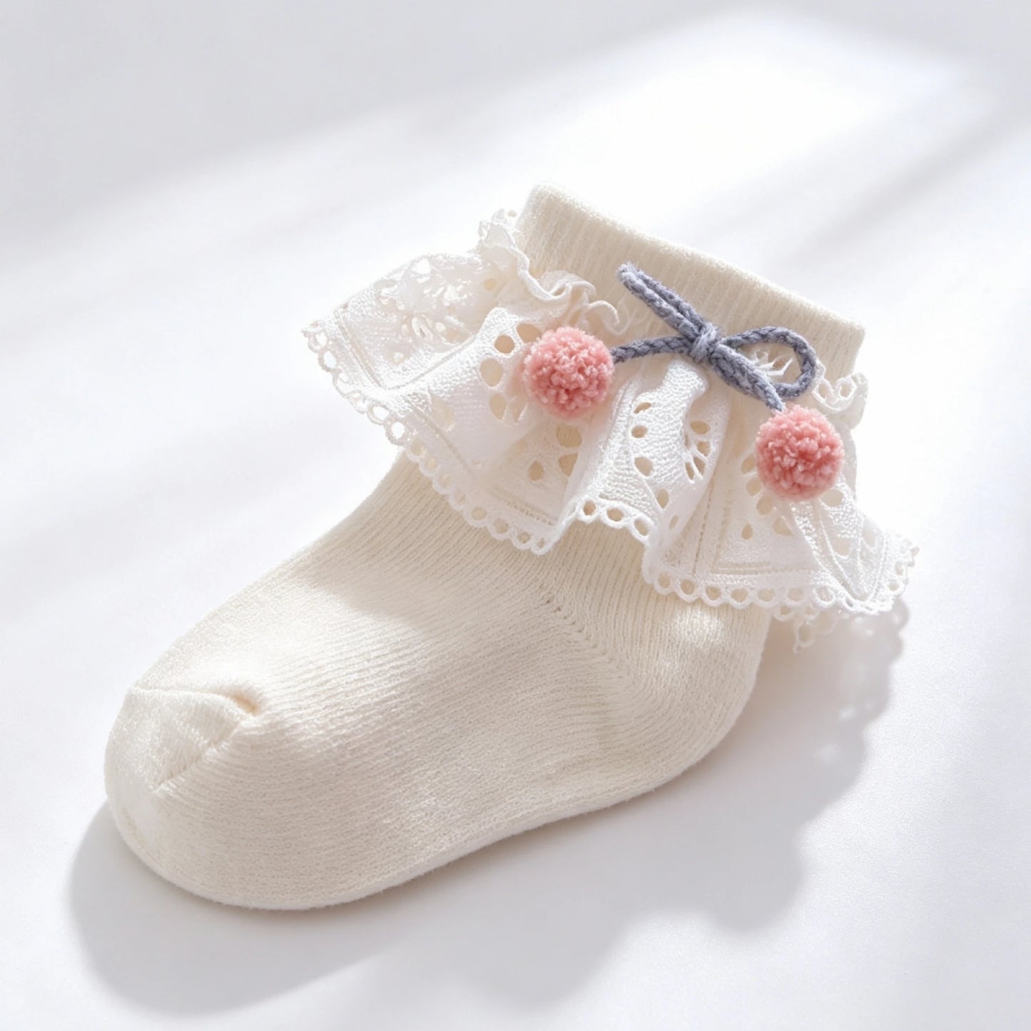Breathable Nylon Lace Trim Ruffled Ankle Socks For Baby Girls