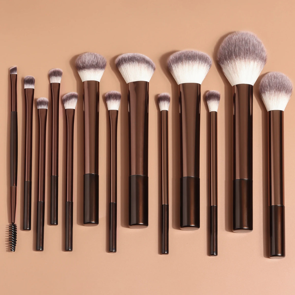 Professional 13 Piece Makeup Brush Set Wood Handles Synthetic Bristles