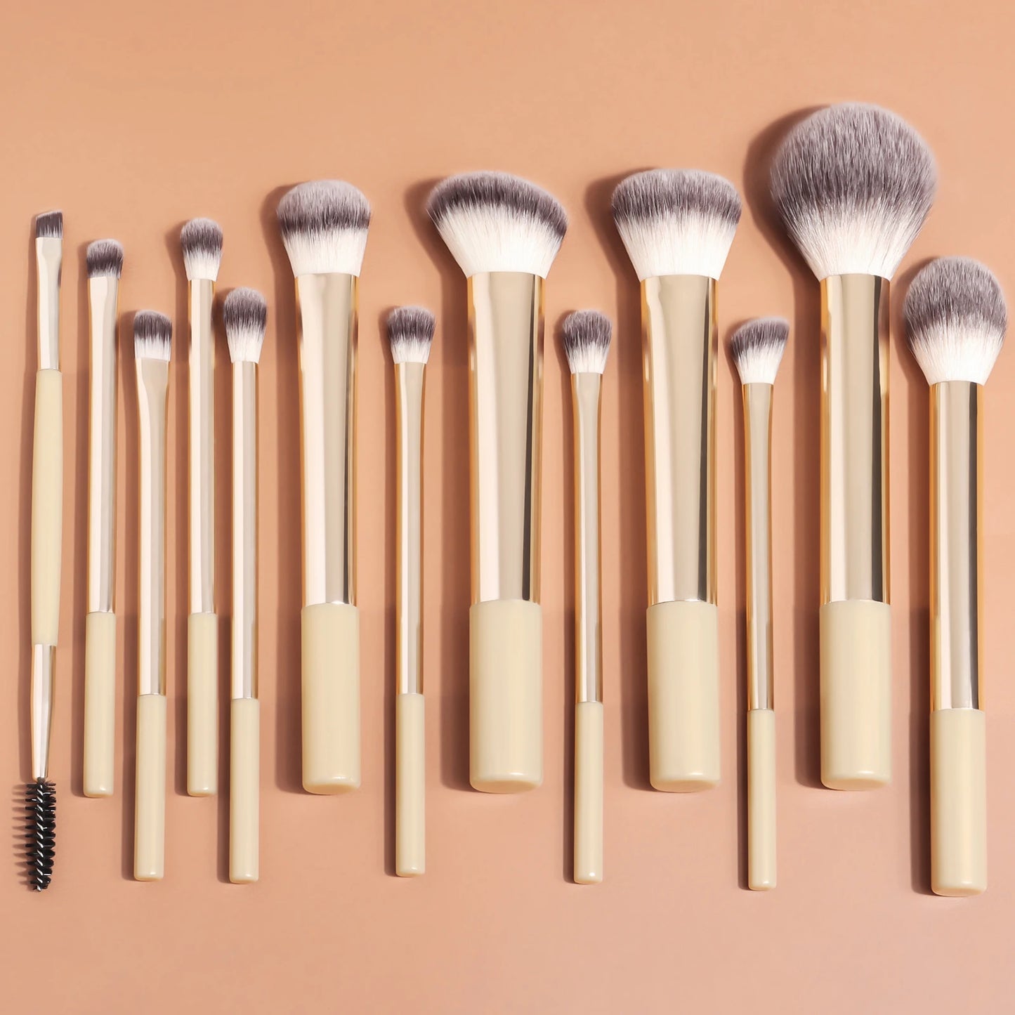 Professional 13 Piece Makeup Brush Set Wood Handles Synthetic Bristles