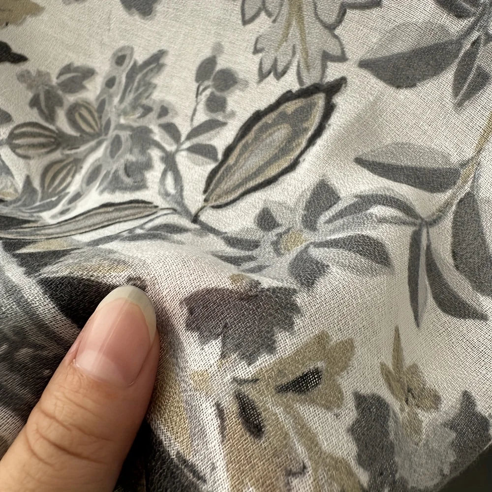 Retro Floral Long Scarf Breathable Soft Shawl Unisex Outerwear