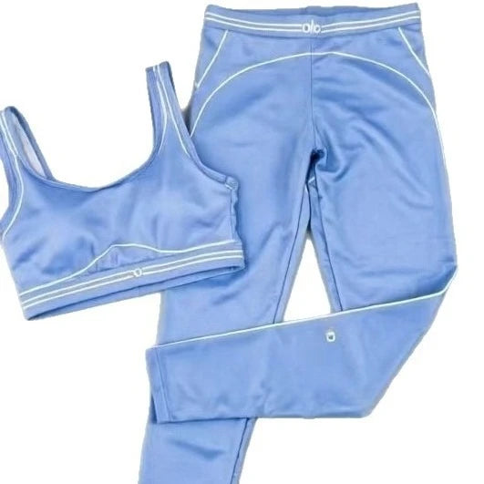 Women's Polyester Stretch Yoga Outfit With Modern Design